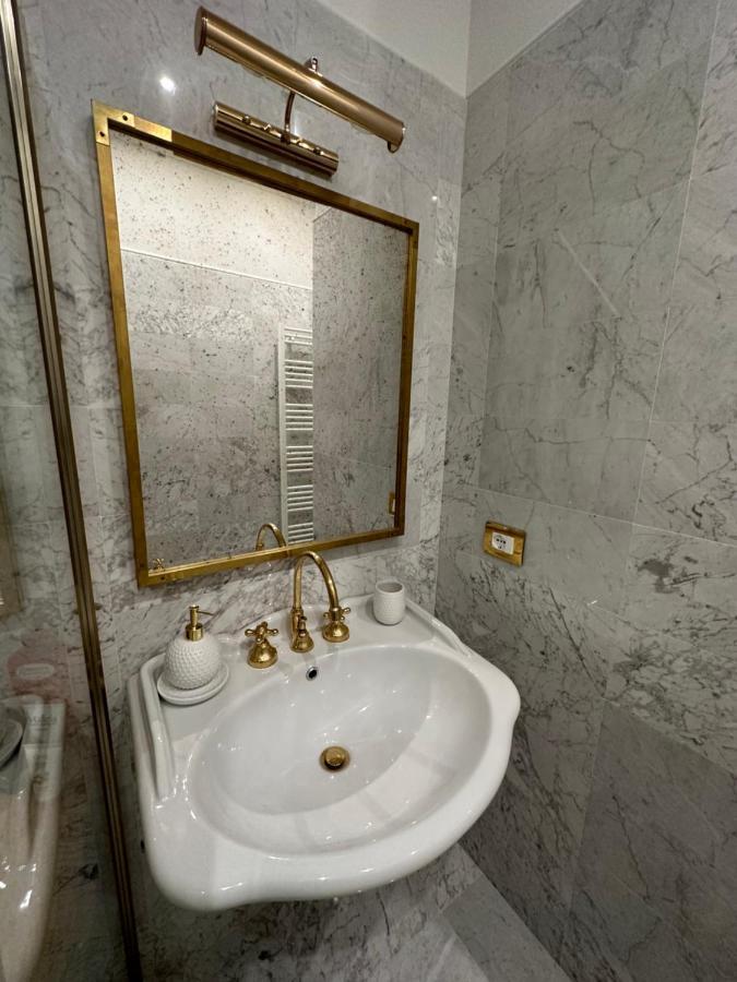 Casa Orsi - Appartamento Fronte Duomo A Firenze Eksteriør billede